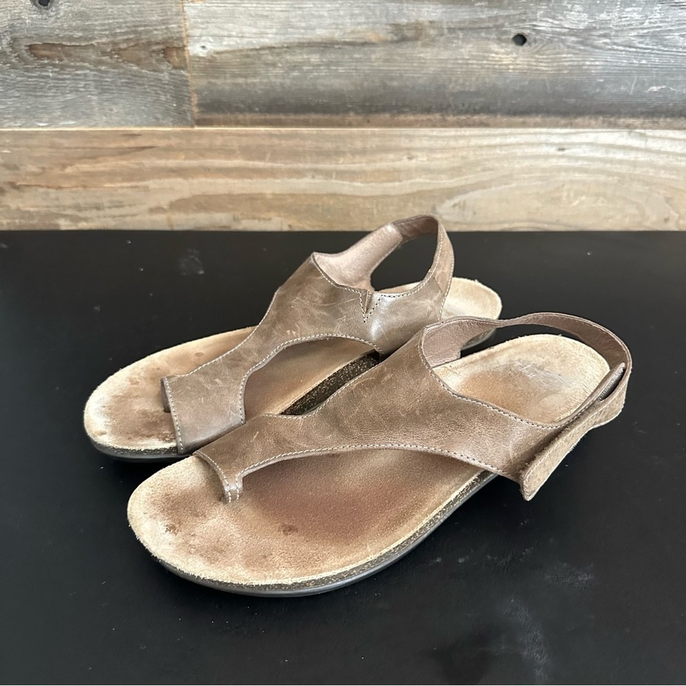 Dankso Reece Sandal Flat Leather Adjustable Stone Waxy Burnished Comfort 41/10.5